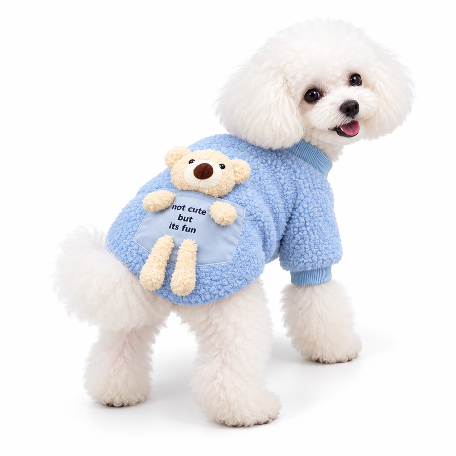 La Sudadera del Osito sobre un perro pequeño · Imagen ilustrativa del ajuste